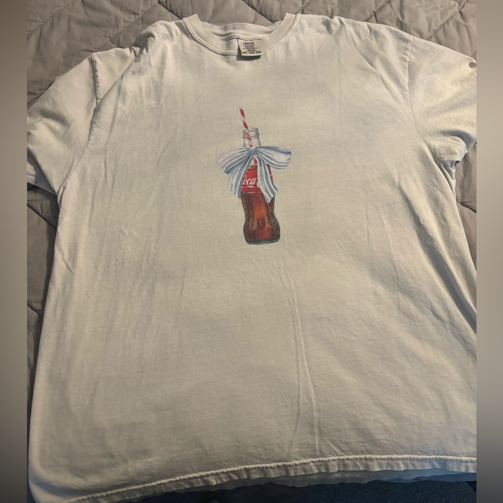 Comfort Colors Vintage Coca-Cola with Bow Shirt size XXL